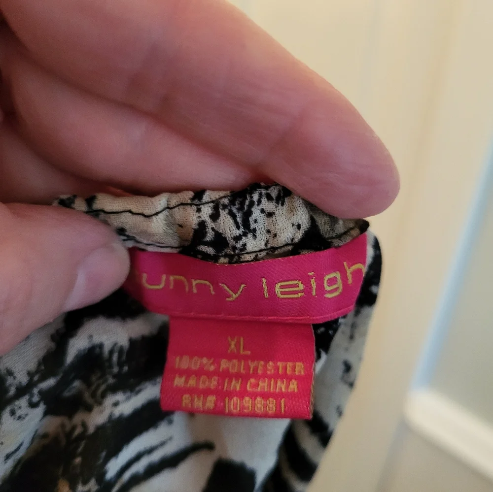 4/$19 Y2k Sheer Animal Print On/Off Shoulder Blouse Smocked Bottom Going Out - Picture 8 of 8